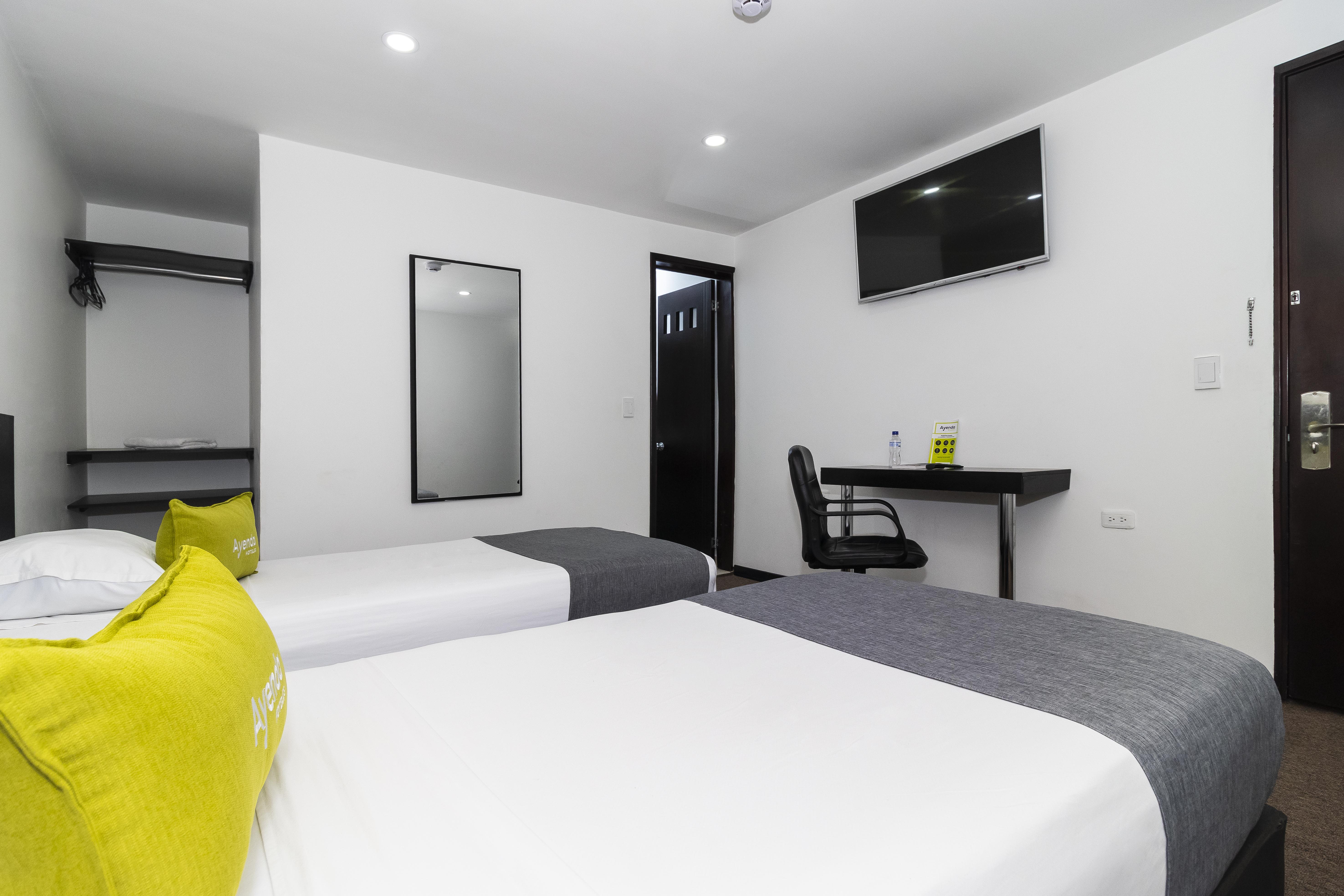 Ayenda 1063 Golden Hotel Bogota Ngoại thất bức ảnh