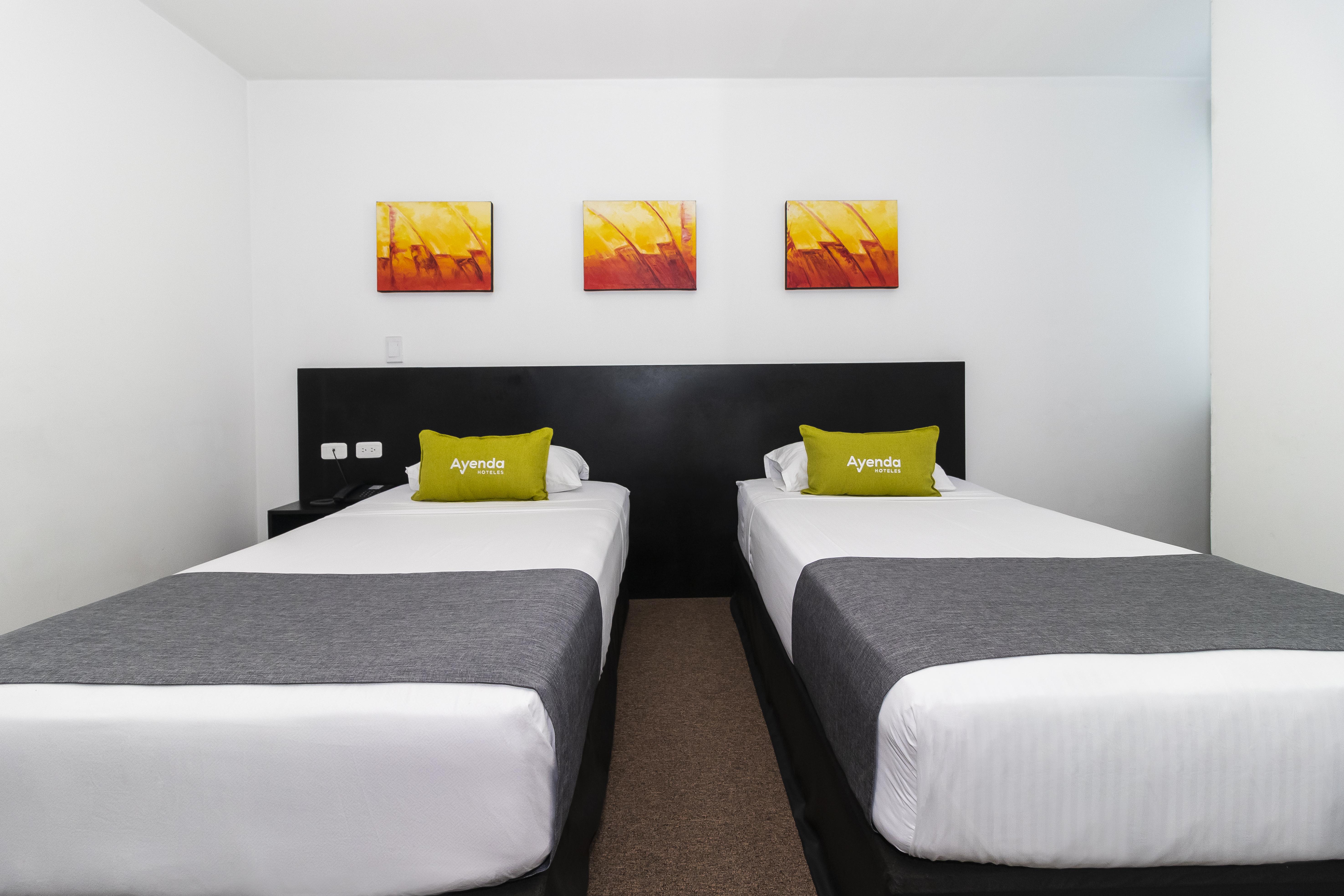 Ayenda 1063 Golden Hotel Bogota Ngoại thất bức ảnh