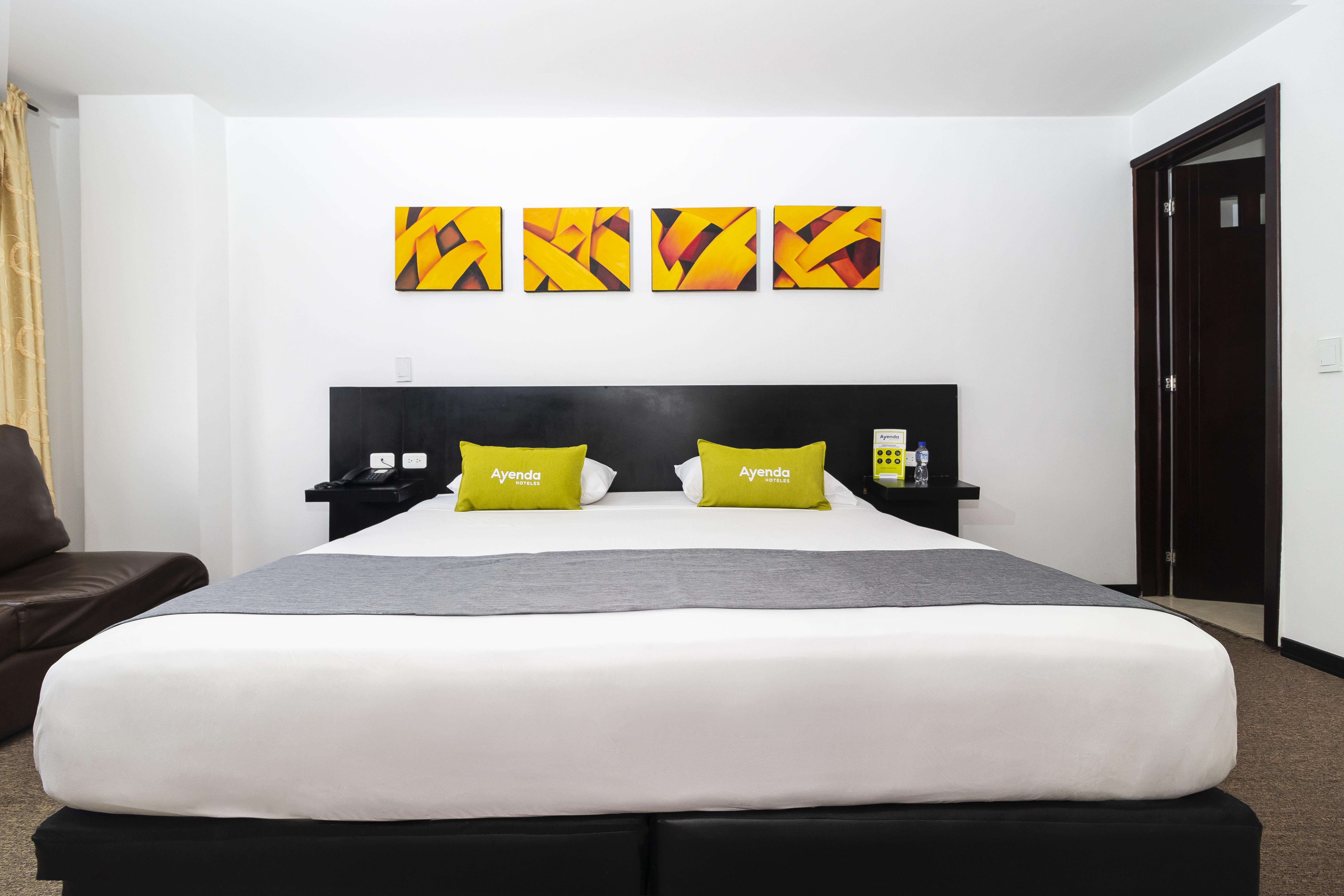 Ayenda 1063 Golden Hotel Bogota Ngoại thất bức ảnh