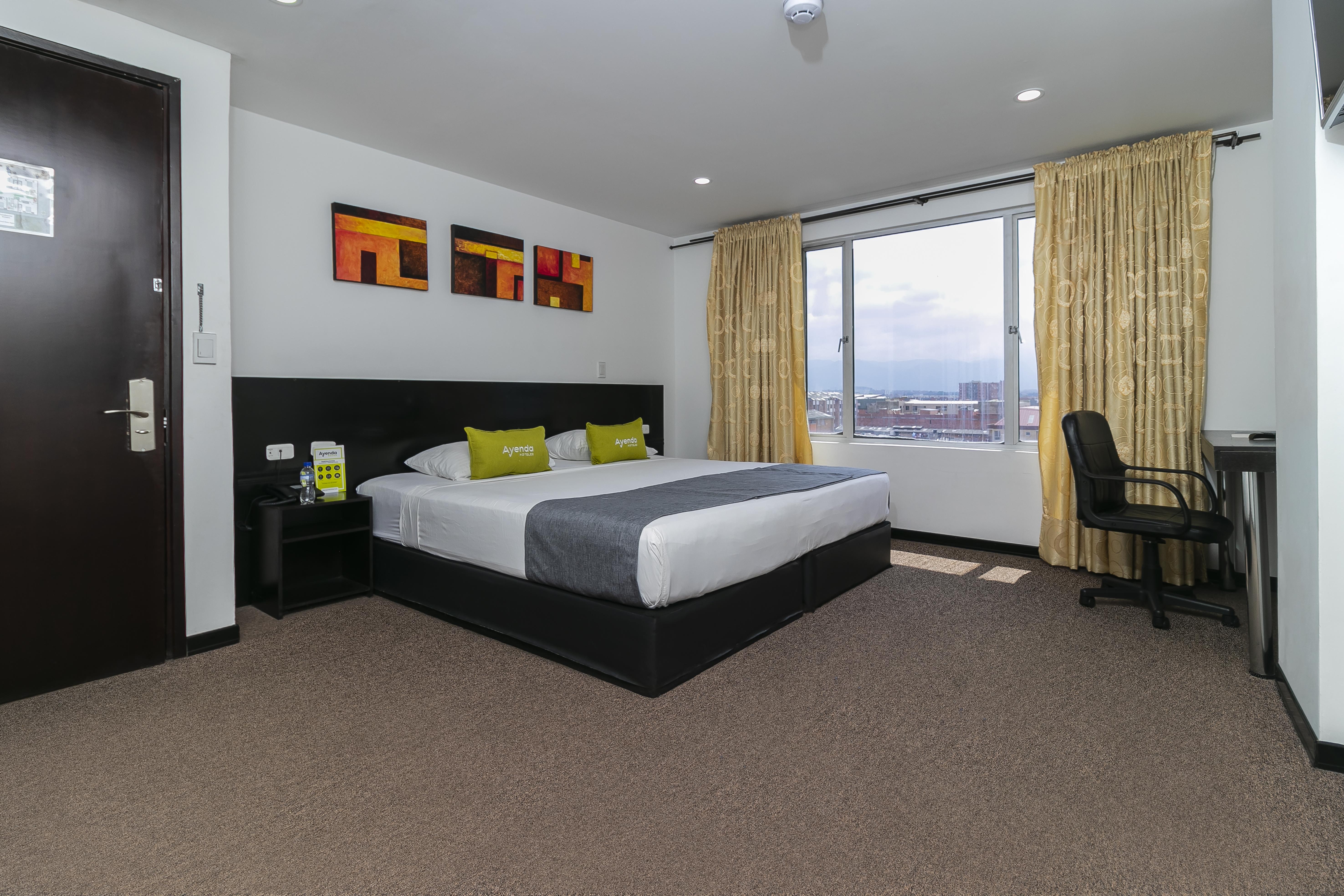 Ayenda 1063 Golden Hotel Bogota Ngoại thất bức ảnh
