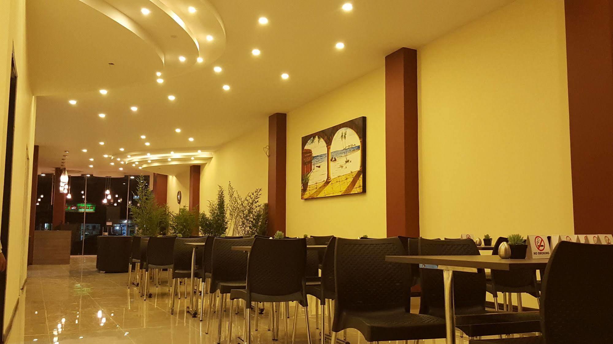 Ayenda 1063 Golden Hotel Bogota Ngoại thất bức ảnh