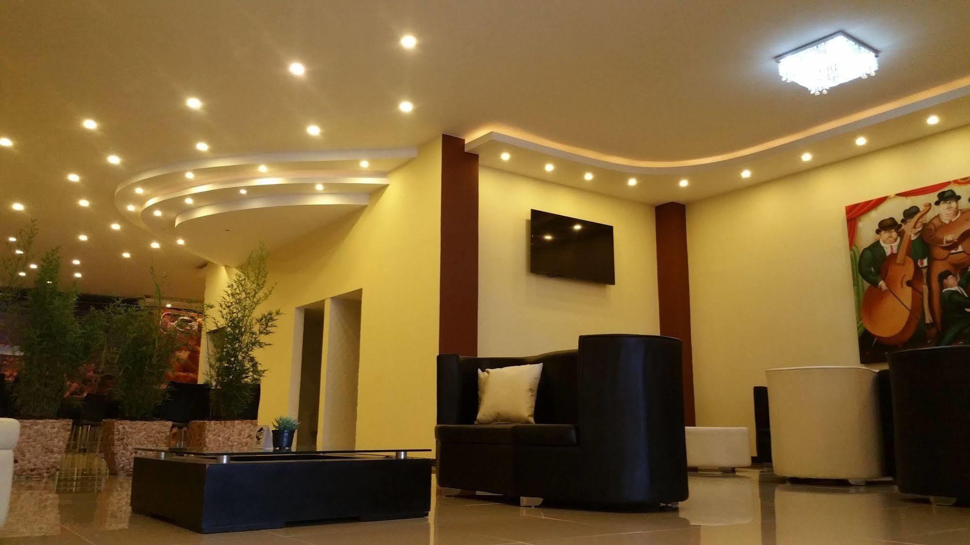Ayenda 1063 Golden Hotel Bogota Ngoại thất bức ảnh